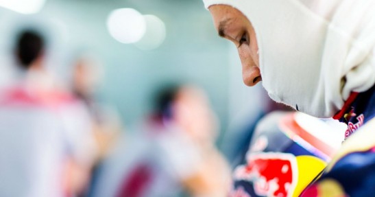 Kwiat sugeruje, że zaczął jeździć słabo przez degradację w Red Bullu