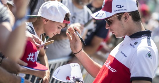 Leclerc wskazuje Russellowi, co czeka go w F1