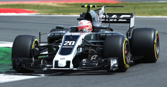 Magnussen przeprowadza się do Dubaju