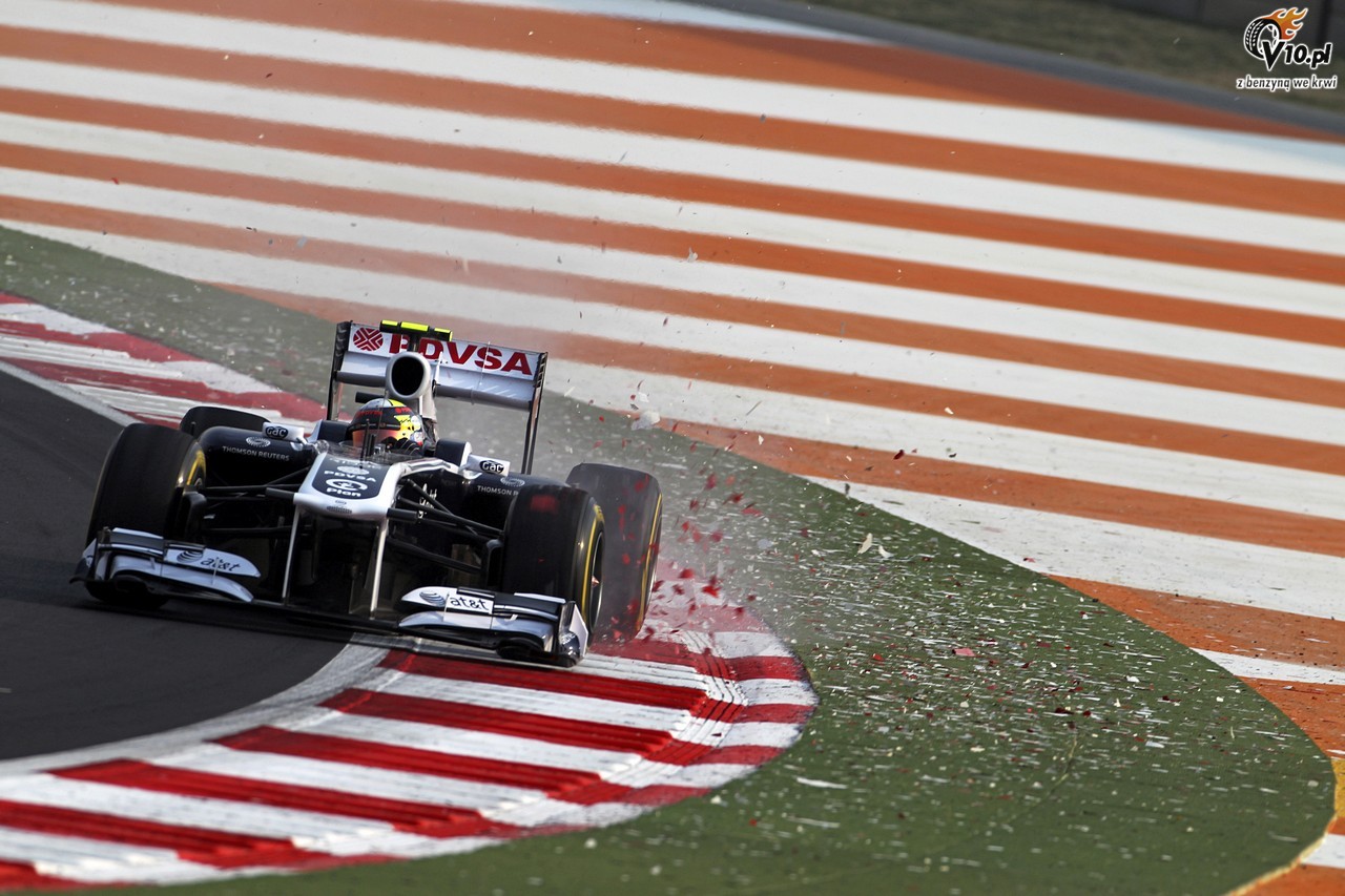 Maldonado 10 pozycji do tyu na starcie GP Abu Zabi