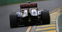 Lotus oficjalnie przechodzi na silnik Mercedesa