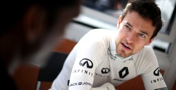 Palmer marzy o podium w sezonie 2017