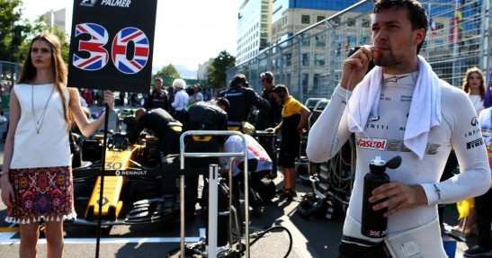 Renault daje nadzieję Palmerowi na utrzymanie kokpitu na sezon 2018