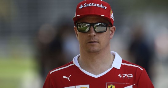 Raikkonen przeklinał przez radio, że Ferrari zmyliło go w rywalizacji z Vettelem