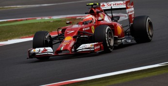 Vettel pojeździł starym bolidem Ferrari na prywatnych testach