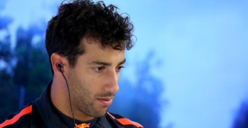 Ricciardo zdradza kulisy negocjacji z Mercedesem i Ferrari. Nie chciaa go jedna osoba