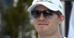 GP Chin - kwalifikacje: Pierwsze pole position Rosberga, Vettel na kolanach