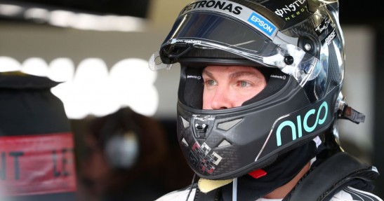 Hamilton i Rosberg wracają do wymiany 'uprzejmościami'