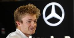 Rosberg w najnowszej reklamie Mercedesa - Samochodowy flirt z Chink