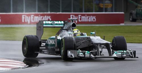 GP Brazylii - 1. trening: Rosberg zdecydowanie najszybszy na wilgotnym torze