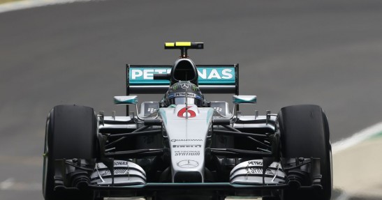 Mercedes ostrożny z nowinkami w bolidzie na sezon 2016