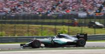 Wolne miejsce w Mercedesie oblega 'praktycznie poowa' kierowcw F1