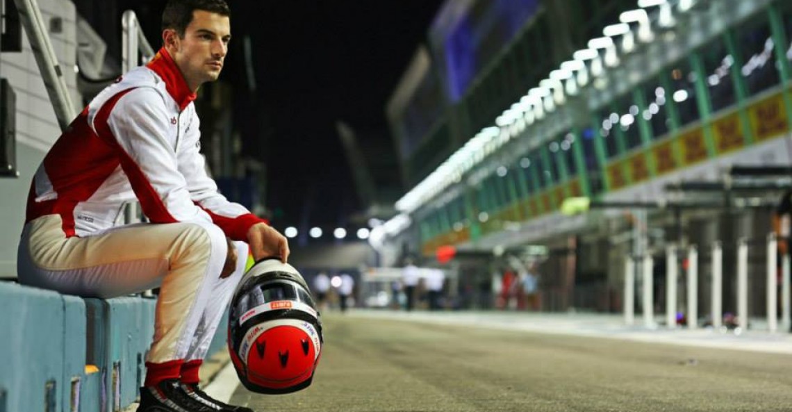Rossi rezerwowym Manora