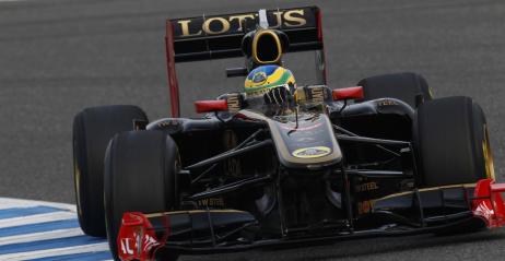 Senna chce pozostać kierowcą wyścigowym Lotus Renault GP na sezon 2012