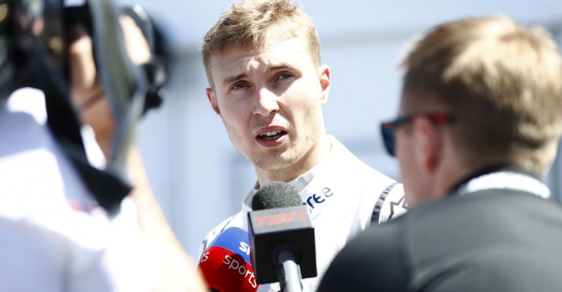 Sirotkin wstydzi się chwalić swoją