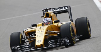 Sirotkin zaskoczony dużą przewagą nad Palmerem