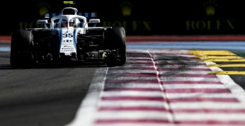 Sirotkin nie przejechał nawet jednego okrążenia w pierwszej...