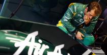 Razia zbiera pienidze na wycigowy debiut w barwach Team Lotus