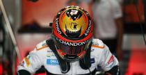 Vandoorne spowalniany przez wadliwy bolid