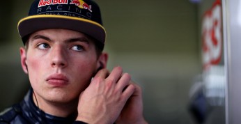 Verstappen jest chroniony przez sędziów zdaniem Villeneuve'a