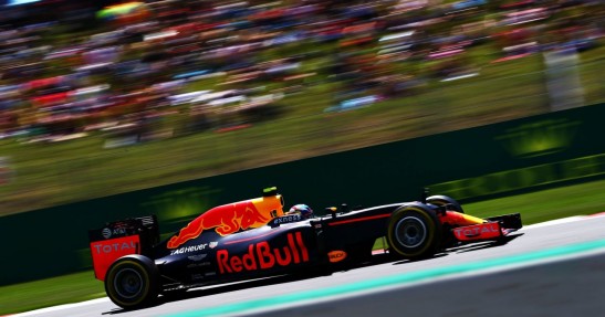 Zespoły F1 anonimowo podały szacunkowe osiągi swoich bolidów na sezon 2017