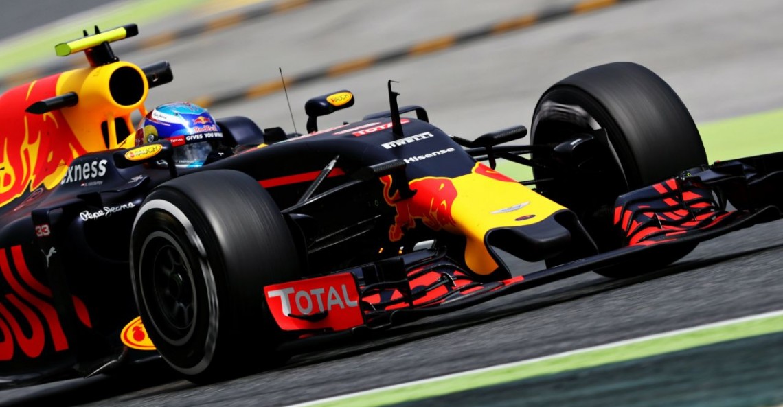 Verstappen uczy się bolidu
