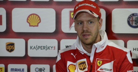 Vettel oddala spekulacje o transferze do Mercedesa