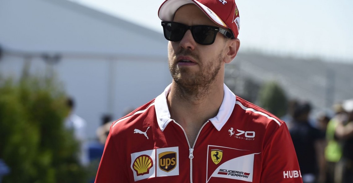 Vettel poirytowany jazdą Hamiltona