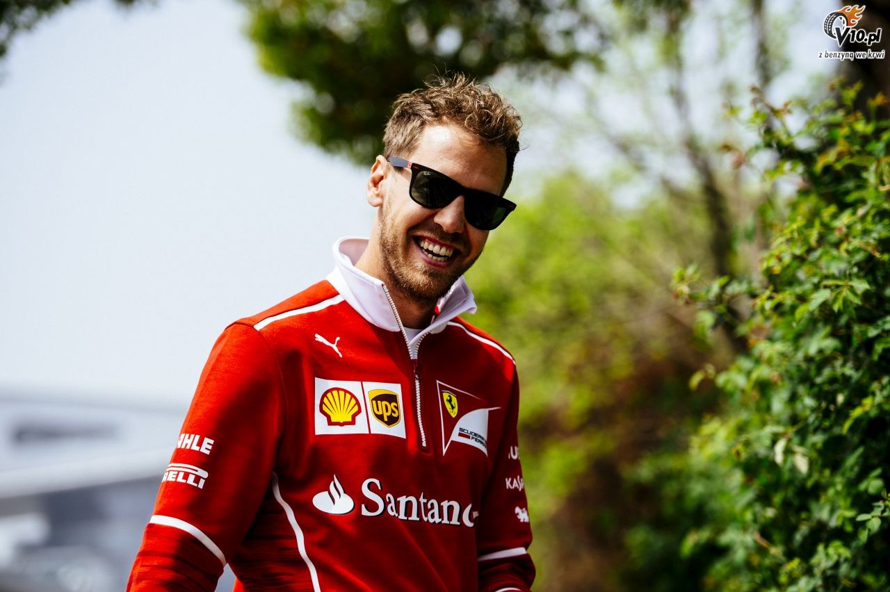 Wolff zaprzecza rozmowom Mercedesa z Vettelem