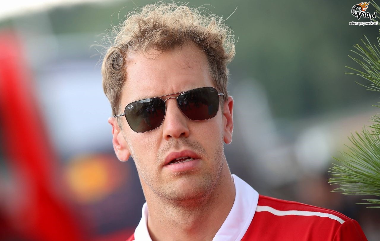 Ecclestone: Vettel przegra przez Ferrari