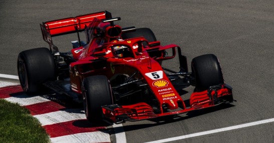 Hamilton zaskoczony kryzysem Vettela i Ferrari