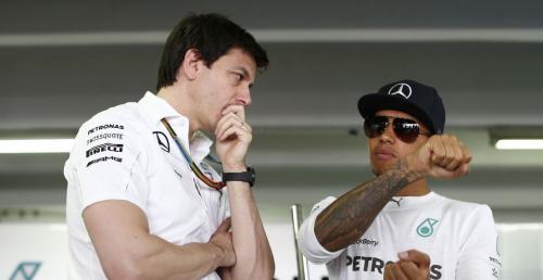 Hamilton wybrał Ferrari - na prywatny samochód