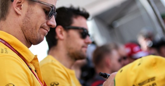 Kierowcy Renault również z karą cofnięcia na starcie