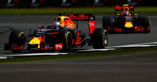 Webber spodziewa się dalszej przewagi Ricciardo nad Verstappenem