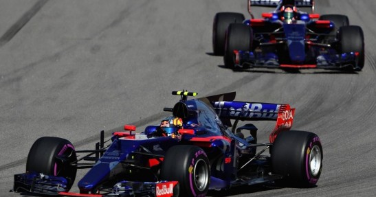 Sainz Jr i Kwiat poróżnieni o cień aerodynamiczny
