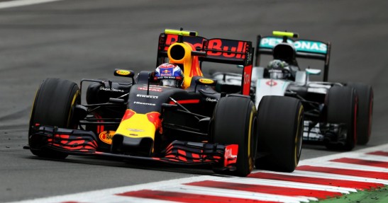 Verstappen woli startować na supermiękkich oponach