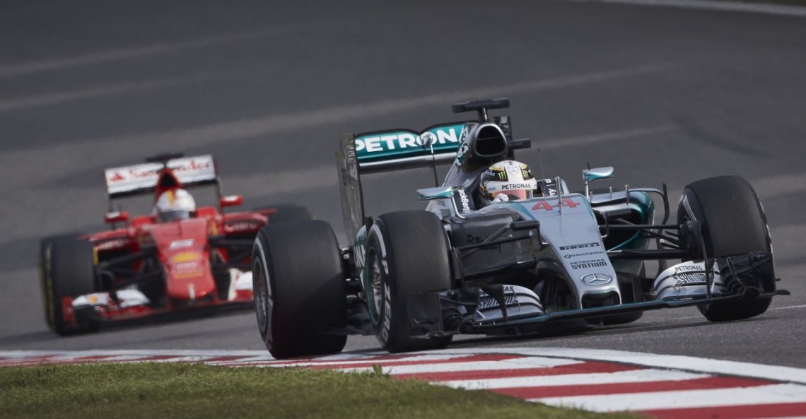 Mercedes zarzuca inżynierowi próbę przemycenia tajnych danych do Ferrari
