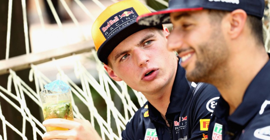 Ricciardo najlepszym partnerem zespołowym w karierze Verstappena. Choć... 'ciągle pierdzi'
