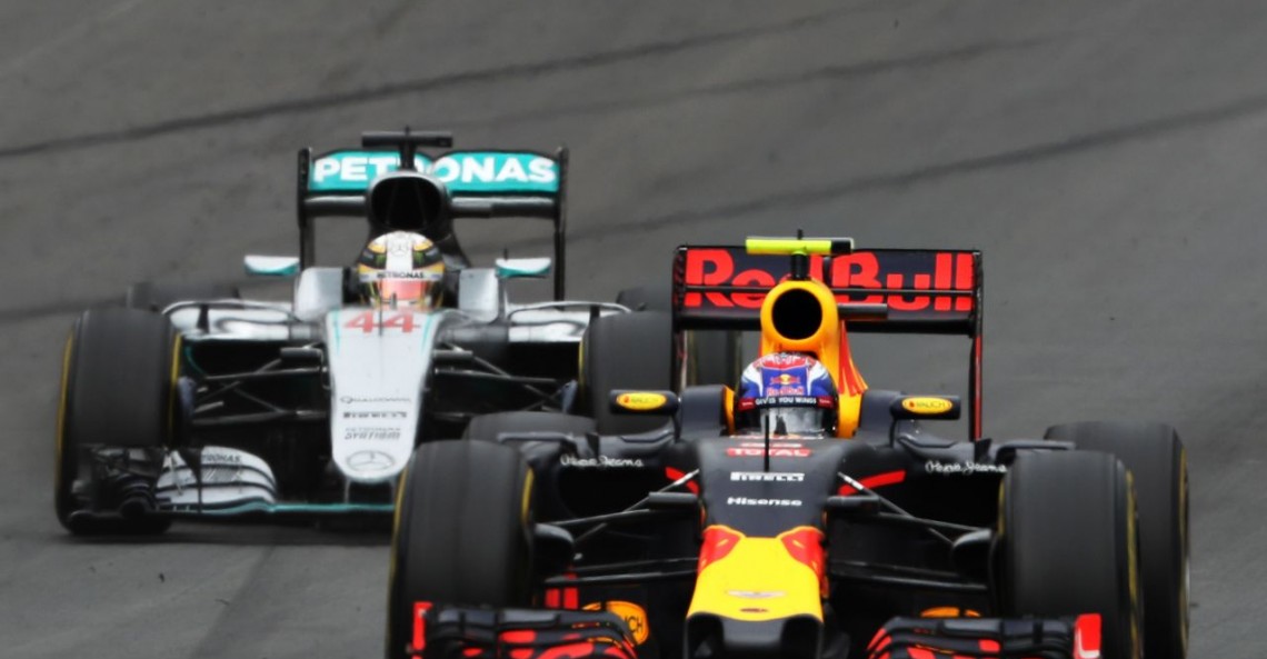 Boullier boi się bardziej Red Bulla niż Mercedesa