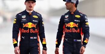 Ricciardo zaprzecza, że ucieka przed Verstappenem