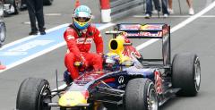 Vettel i Webber nadal czeni z Ferrari