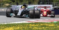 Hamilton poda rk Vettelowi