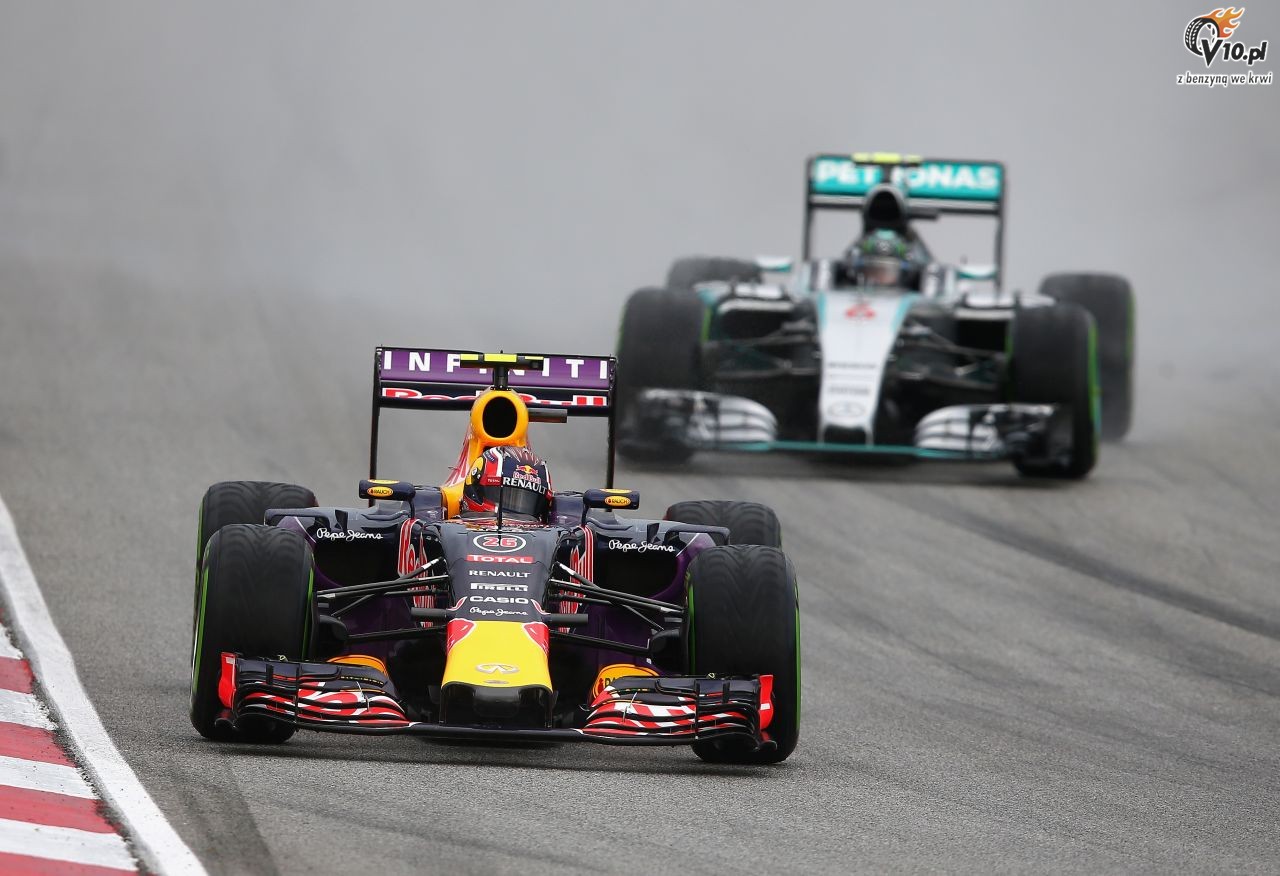 Mercedes zaprzecza doniesieniom o moliwoci partnerstwa z Red Bullem i Aston Martinem w F1