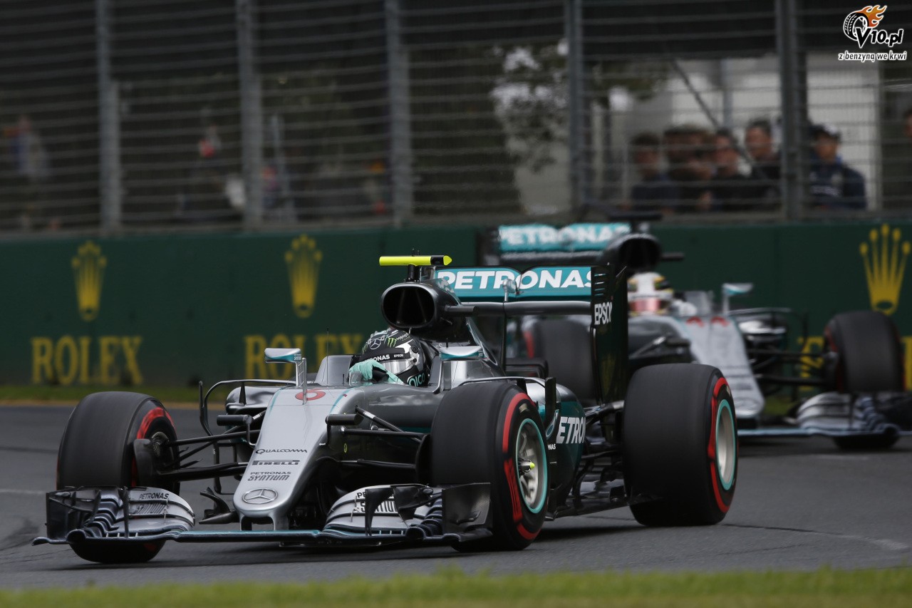 Hamilton niezainteresowany odbudowaniem relacji z Rosbergiem