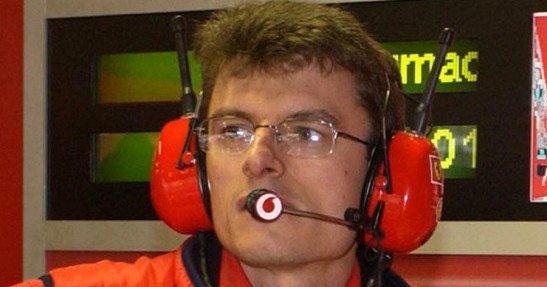 Chris Dyer wraca do F1 jako człowiek Renault