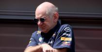 Newey: Vettel czasami popenia gupie bdy w ferworze walki