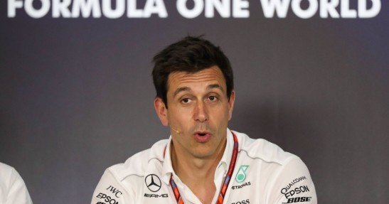 Mercedes: Hamilton mógłby wygrać w Niemczech i bez wypadku Vettela
