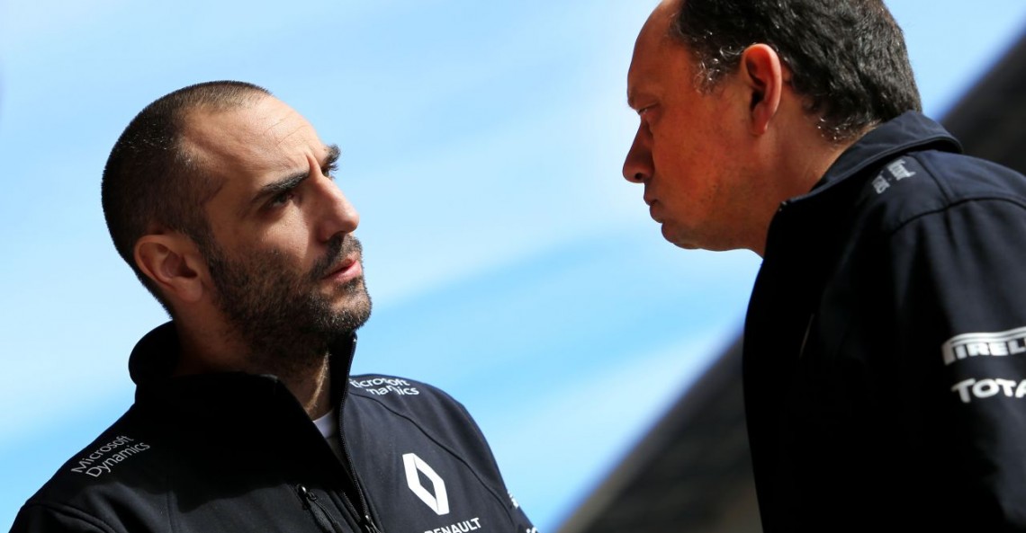 Renault nie planuje powołania nowego szefa zespołu