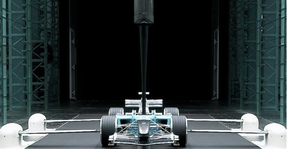 Bolidy F1 poddane na sezon 2017 największej rewolucji od dekad