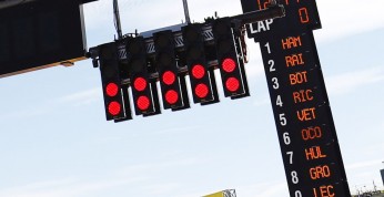 Będą drugie dodatkowe światła na starcie GP Bahrajnu